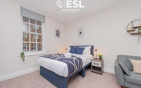Studio 1, First Floor Town Centre Apartment